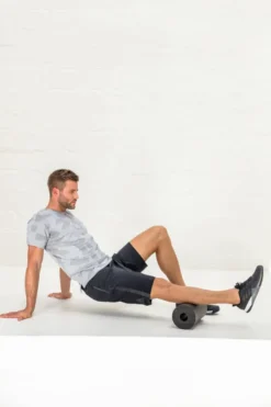 Blackroll Standard Foam Roller - 30 cm - Zwart